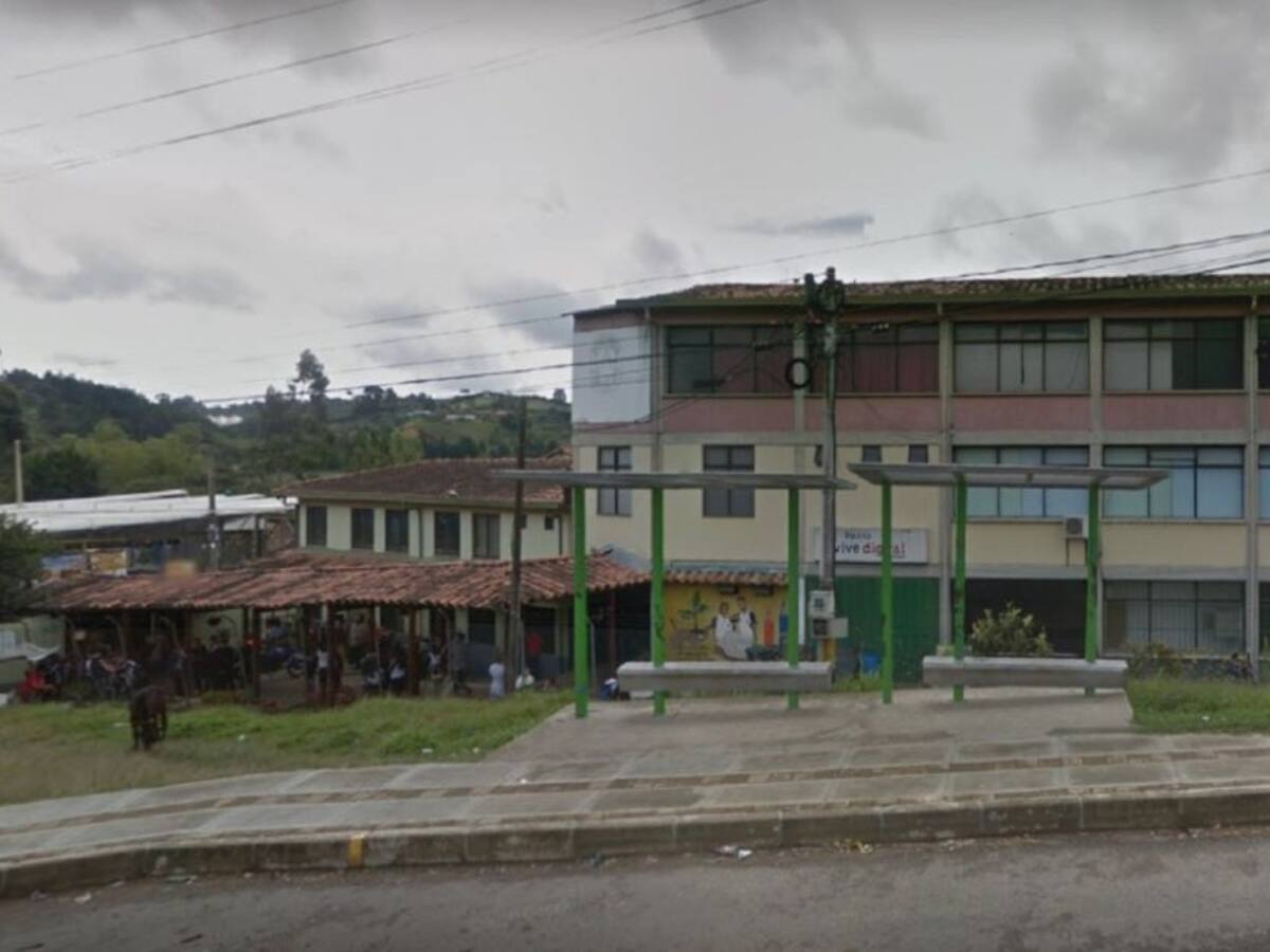 Por robo de computadores, casi mil estudiantes están afectados en Rionegro