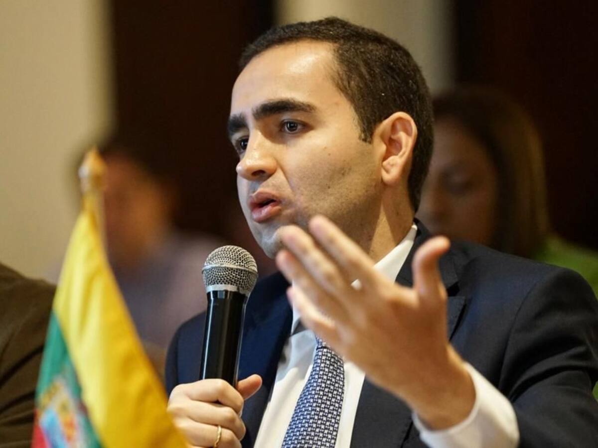 Grupos al margen de la ley están extorsionando a contratistas: Gobernador de Bolívar