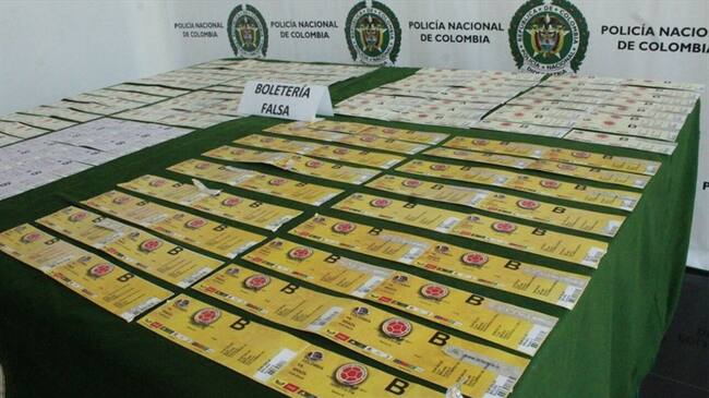 Más de 400 boletas falsas para partido Colombia Brasil incautadas en operativos policiales. Foto: Policía Metropolitana de Barranquilla
