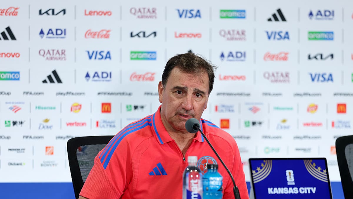 Néstor Lorenzo aclara la situación médica de James Rodríguez y Jhon Córdoba en el Mundial 2026