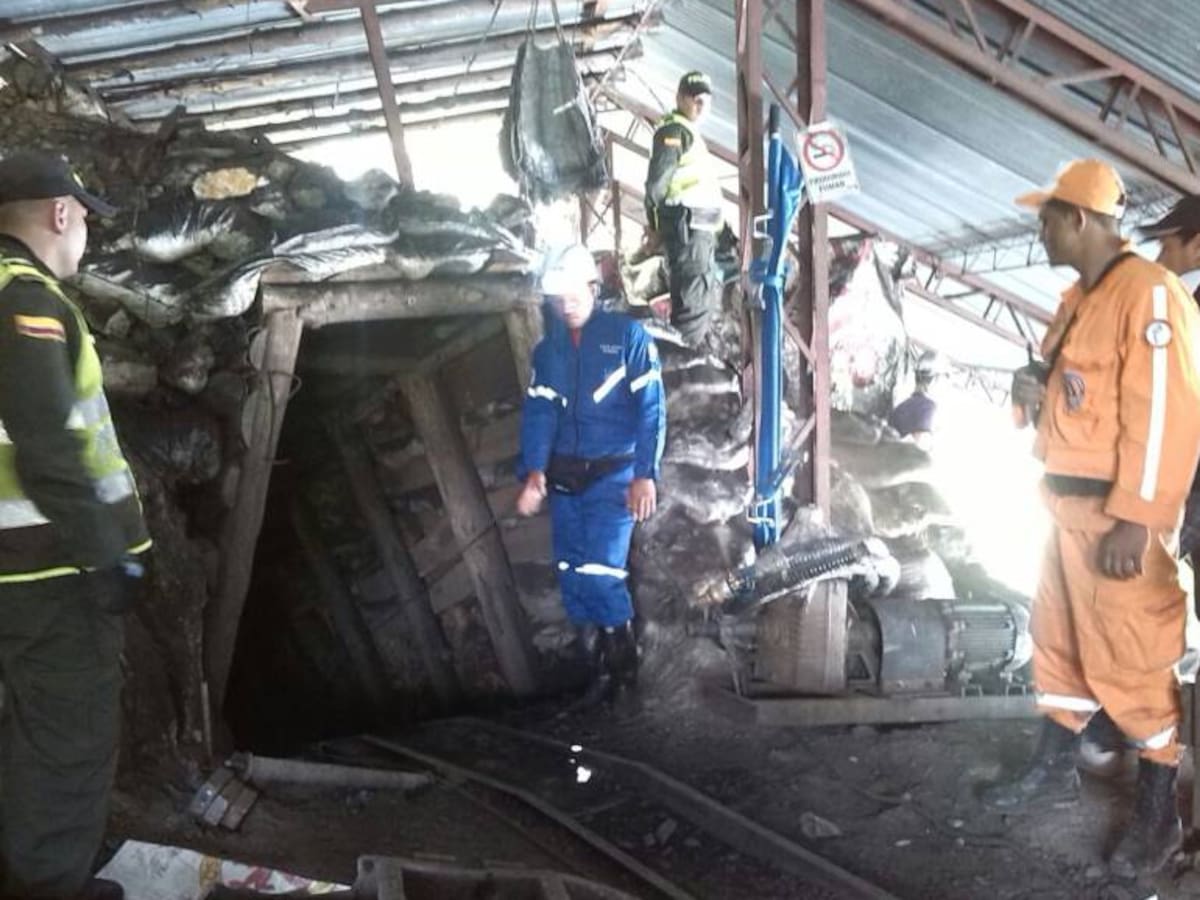 Autoridades rescatan dos cuerpos sin vida de la mina en Amagá