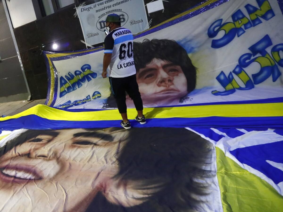 Maradona, operado con éxito de un hematoma en la cabeza