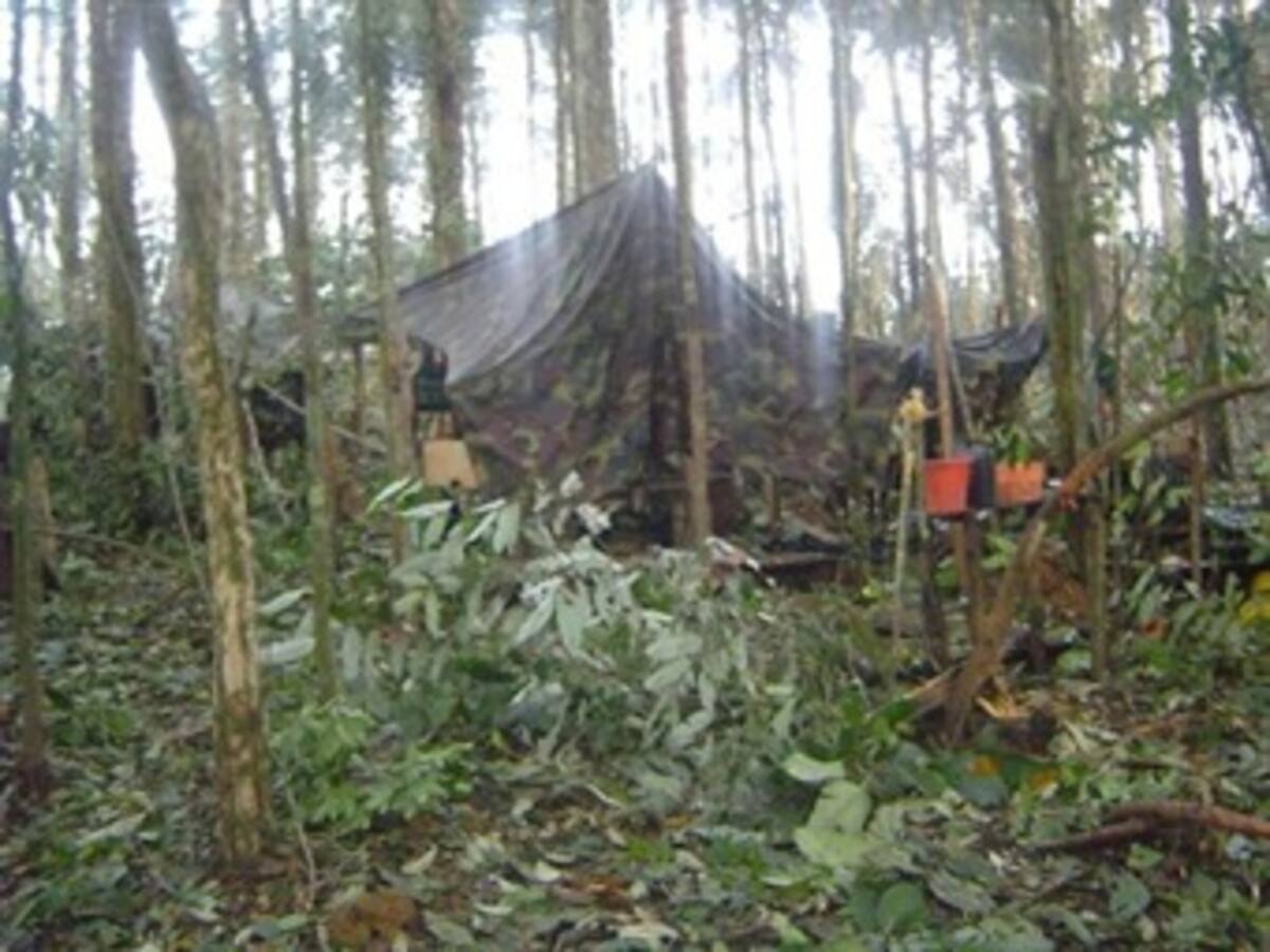 Ecuador pide "cuidado" ante "supuestas revelaciones inocentes"