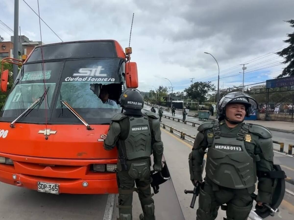 Cuatro personas heridas dejan disturbios en Pasto