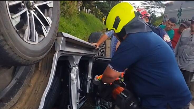 Omar Murillo, comandante Cuerpo de Bomberos de Oiba