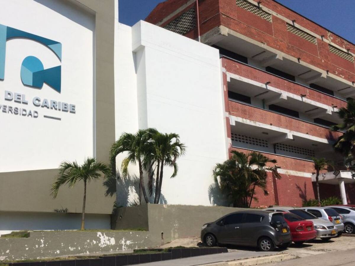 Uniautónoma enviará los diplomas a la casa de sus estudiantes