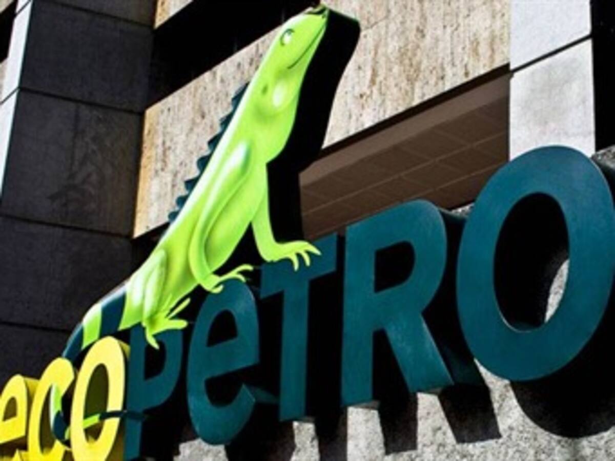 Condenan a Ecopetrol a pagar más de $1.000 millones por explosión de poliducto