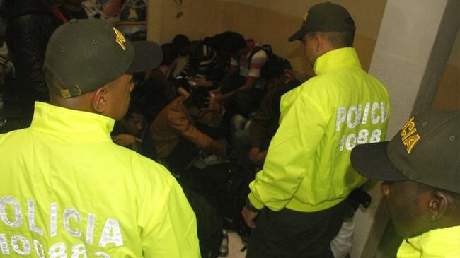 Fue capturado un hombre de 34 años, acusado de pertenecer a una red criminal dedicada al tráfico de migrantes. Foto: Policía Nacional