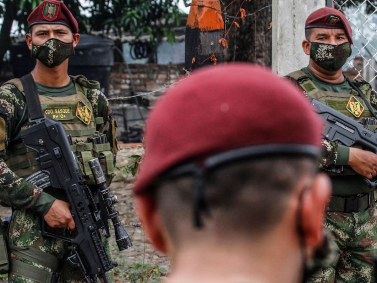 Exige liberación de tres colombianos secuestrados por guardia venezolana