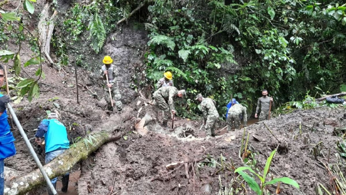 Soldados del batallón Cisneros y el apoyo a la emergencia en Circasia