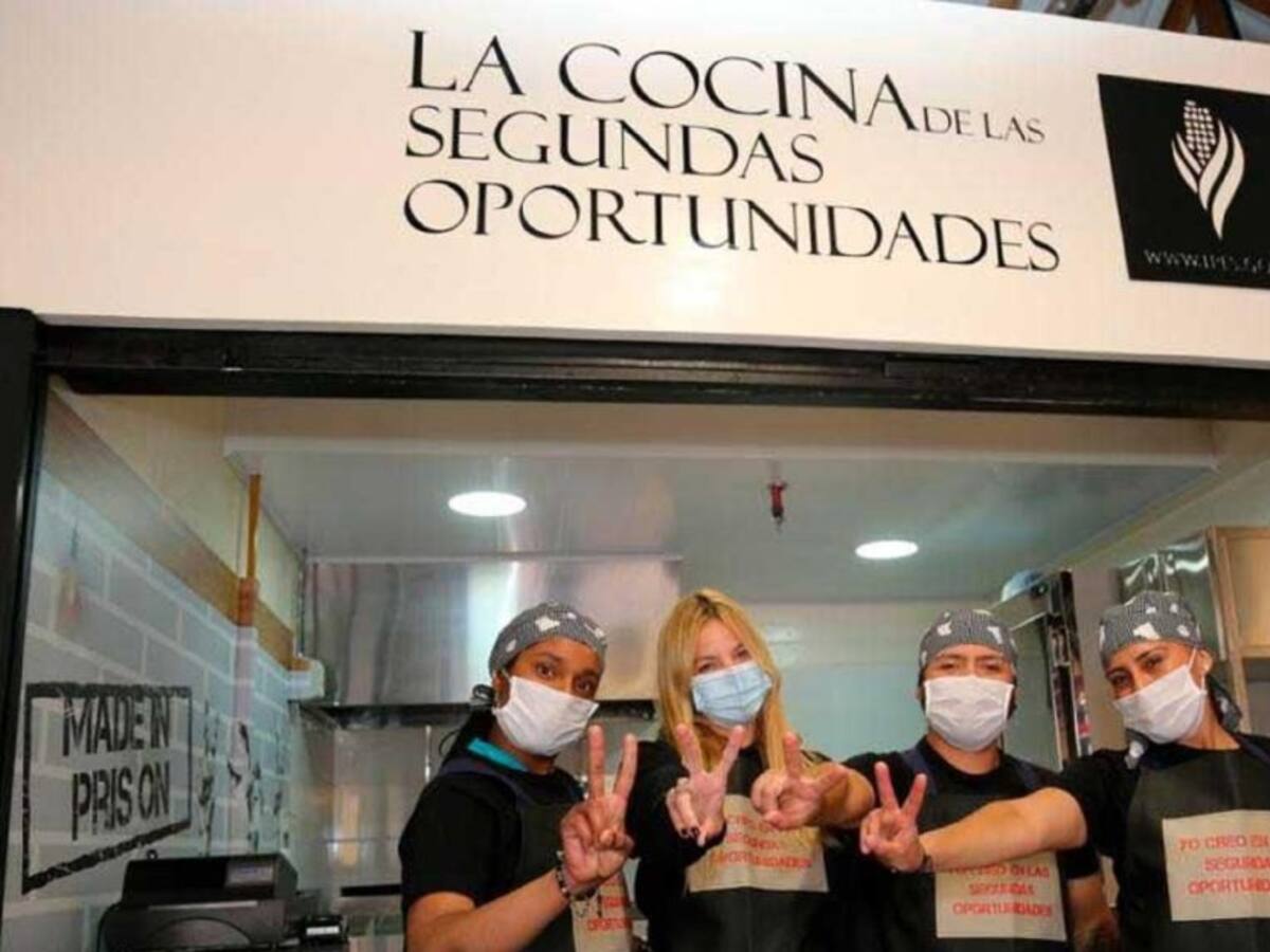 Ex presidiarios inauguran proyecto gastronómico en el centro de Bogotá