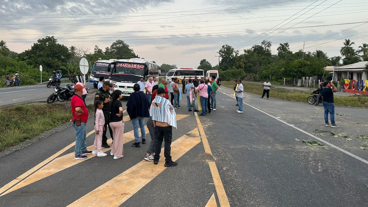 Transportadores de Córdoba inician paro indefinido en rechazo a aumento de peajes