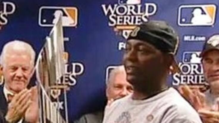 El bicampeón mundial de Béisbol Edgar Rentería habló en Caracol Radio y le dedicó su triunfo a Colombia