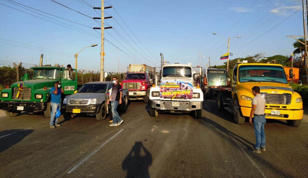 Camioneros esperaran hasta el lunes de lo contrario adelantaran nuevas protestas
