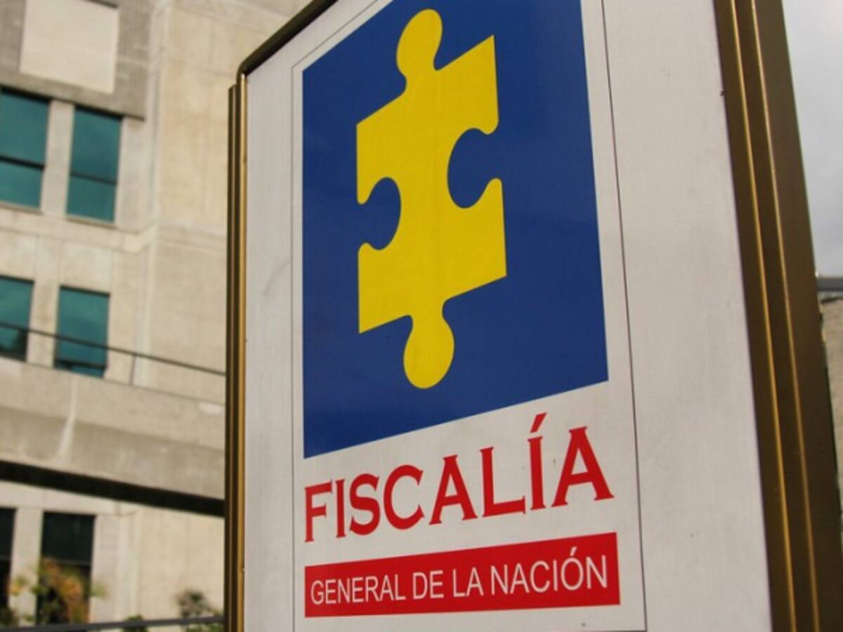 Por “caza contratos” de la paz piden investigar a ex congresistas