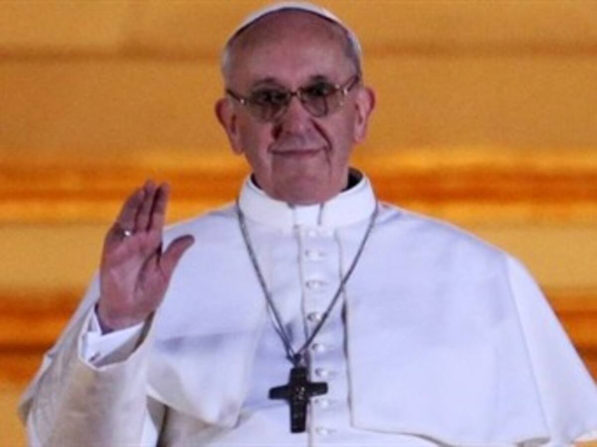 El papa pide a los religiosos que cumplan sus votos de pobreza