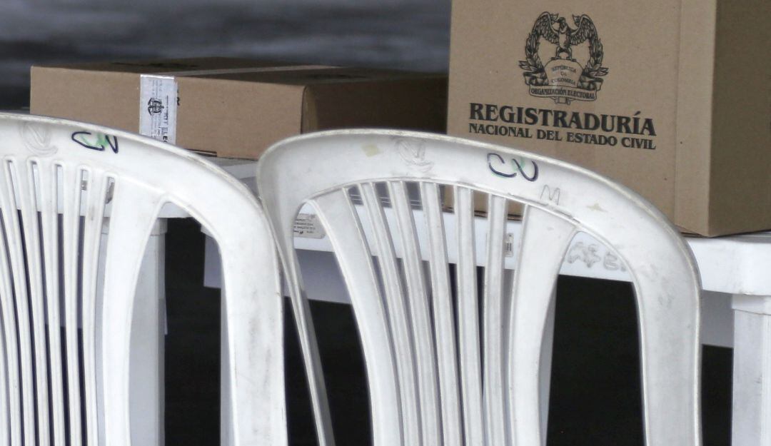 Investigación disciplinaria por presunta inasistencia por no cumplir con su deber cuando fueron convocados a la jornada del Plebiscito