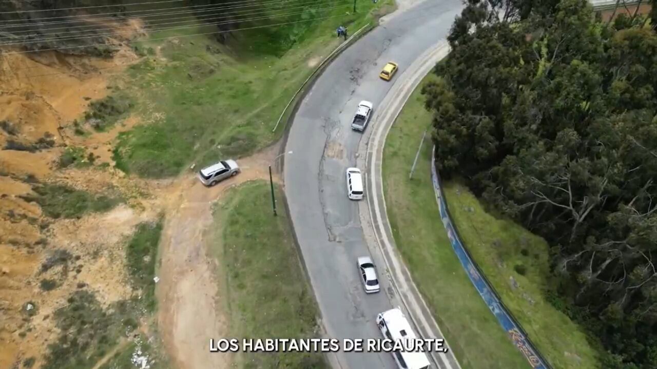La salida norte de Tunja hacia Moniquirá será intervenida tras el anuncio del gobernador de Boyacá, Carlos Amaya, y el representante Wilmer Castellanos, quienes confirmaron recursos para recuperar el tramo que hoy se encuentra en grave deterioro.
