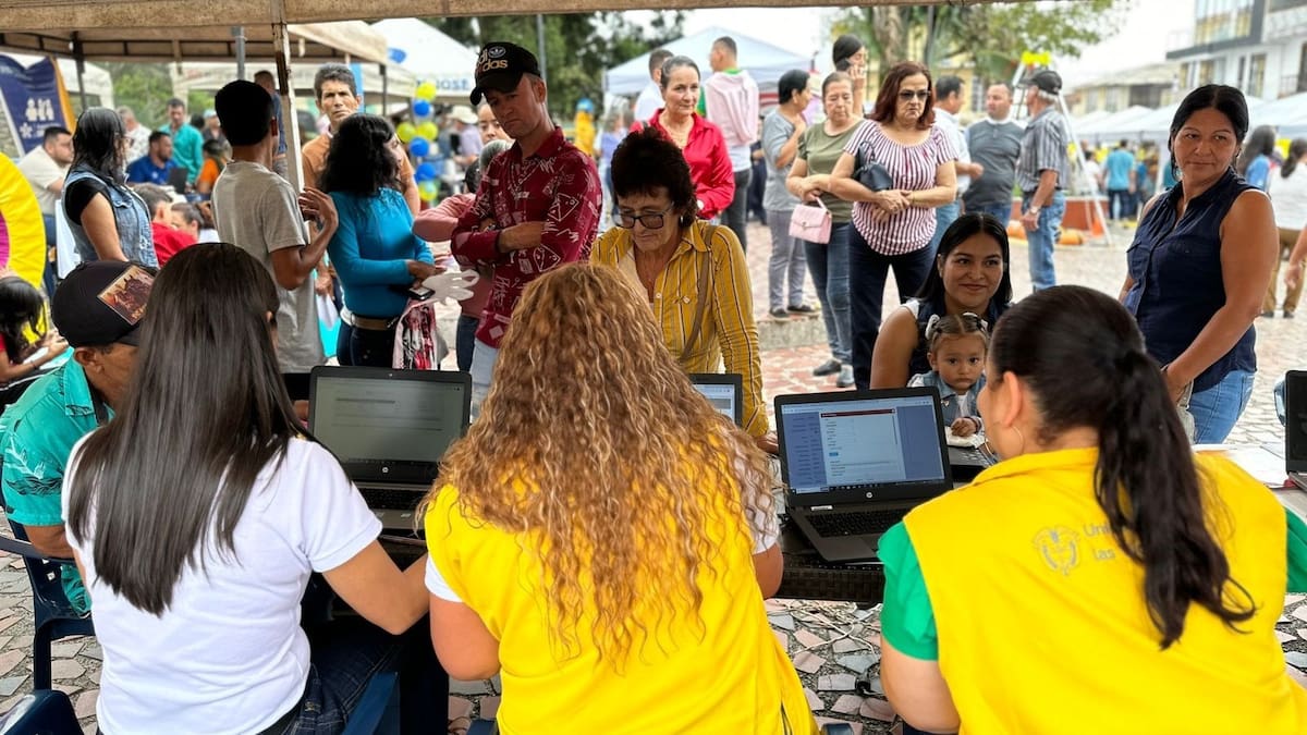 Familias en su Tierra ya inició pagos, consulte si es beneficiario de más de dos millones