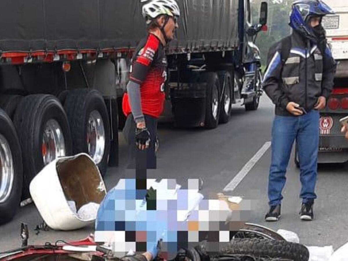 Un herido dejó fuerte accidente de tránsito en la vía al Palenque