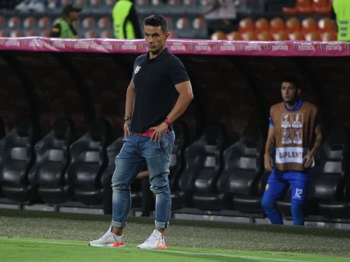 Gónzalez: Nos tratan como si fuésemos el Madrid, se nos olvida que estamos debutando