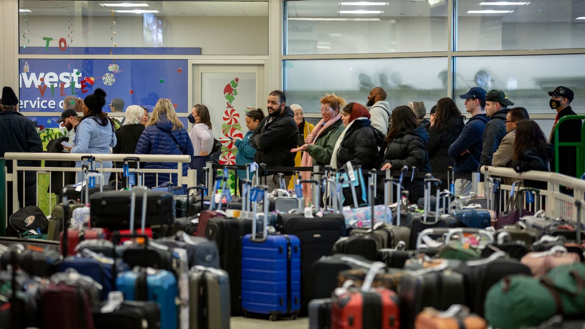 Gobierno prepara acompañamiento para vuelos de EE.UU con migrantes deportados