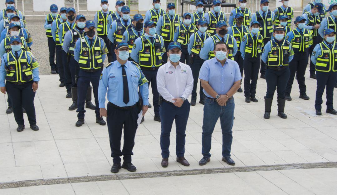 A este equipo se vincula un trabajo pedagógico que promueve el cumplimiento de las normas y la educación vial.
