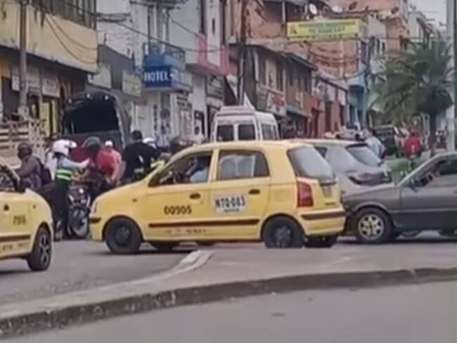 Agresión a una agente de tránsito en Ibagué