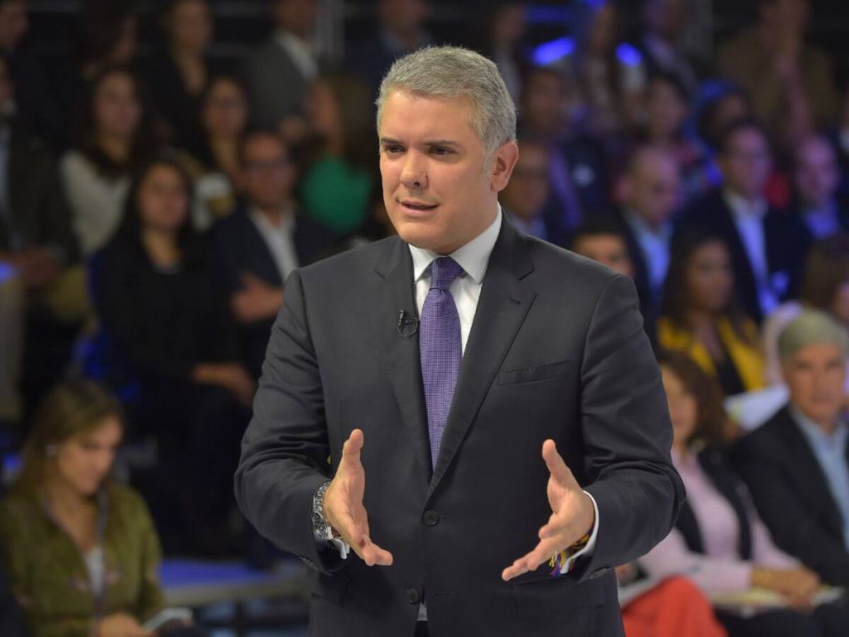 Altos miembros del Gobierno tendrán que publicar declaración de renta