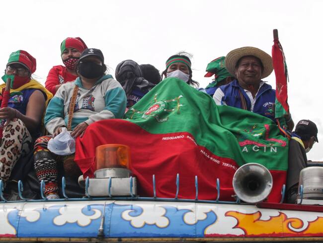 Petro califica de oportunista el acompañamiento del Esmad a la Minga