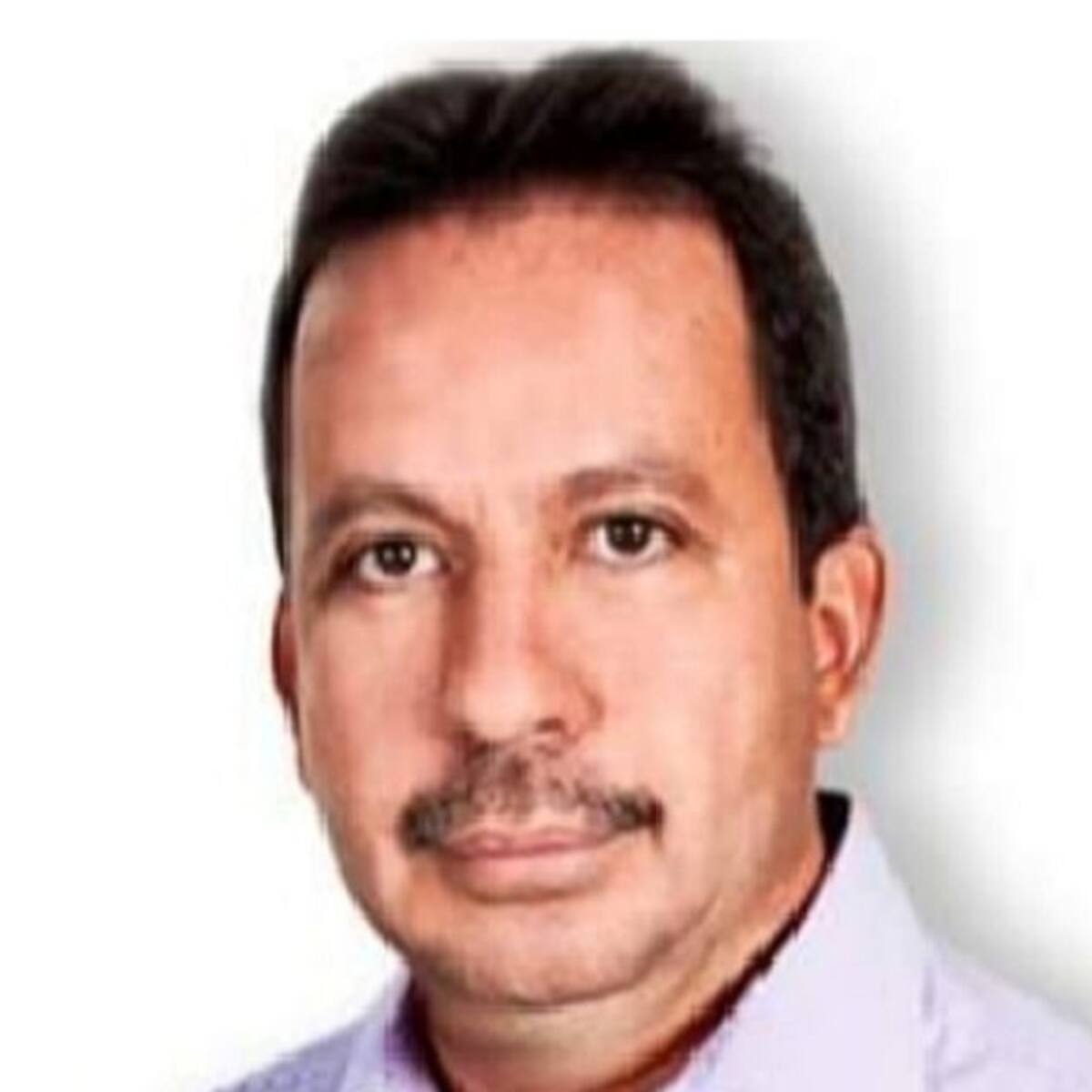 William Romero, Coordinador de Urgencias del HUV está en UCI por Covid-19