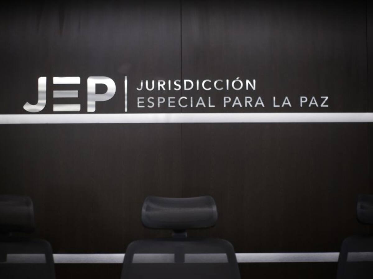 JEP debe atender inmediatamente requerimientos de la Corte Constitucional
