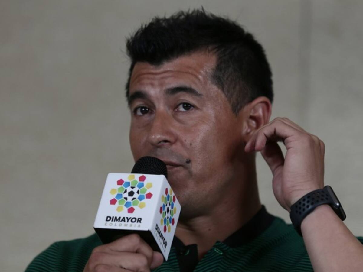 Estamos entusiasmados con el plantel que se armó: Almirón