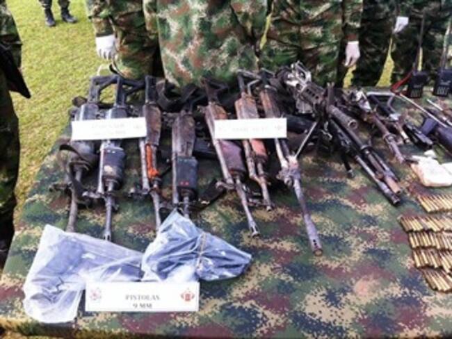 Capturan en Medellín a supuestos traficantes de armas para las Farc