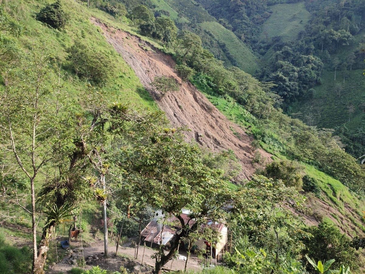 Deslizamiento de tierra en Filadelfia, Caldas, afectó dos viviendas