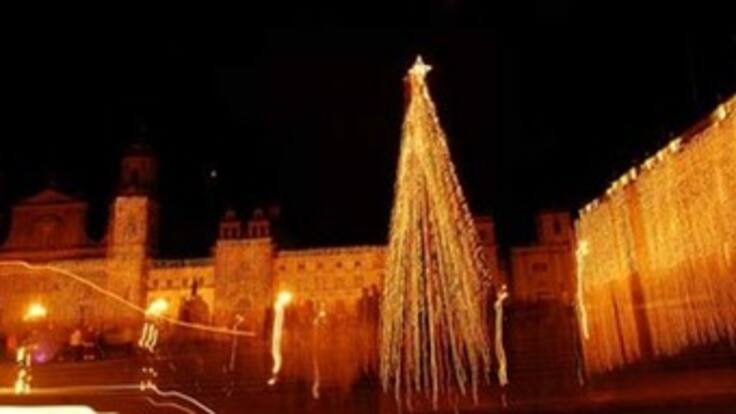 Bogotá se llena de luz y color en el camino de la Navidad