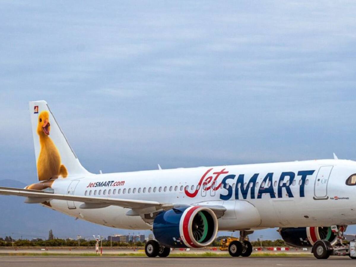 JetSMART: aerolínea que podrá empezar a operar rutas nacionales en Colombia