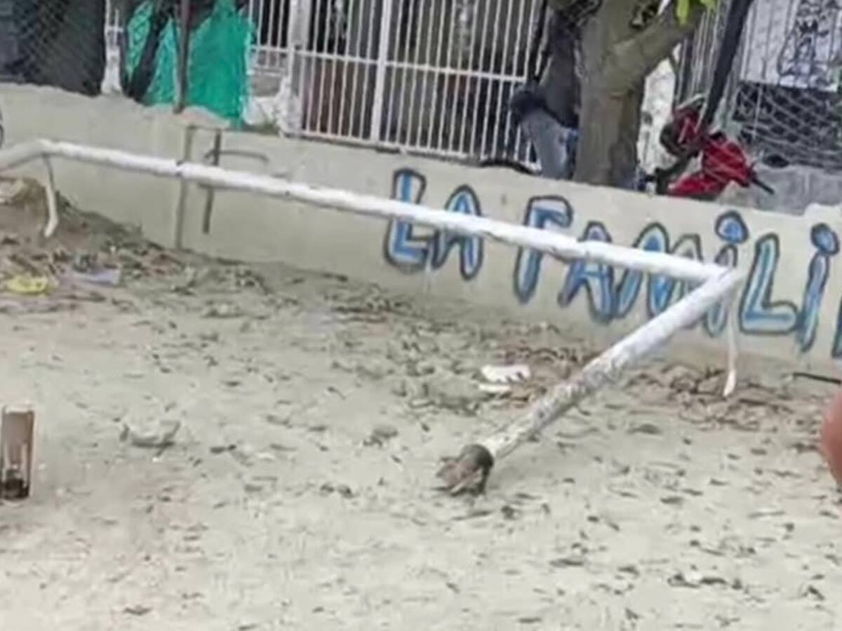 Arco de fútbol cae sobre un menor y le ocasiona la muerte en Santa Marta, ¿qué se sabe?