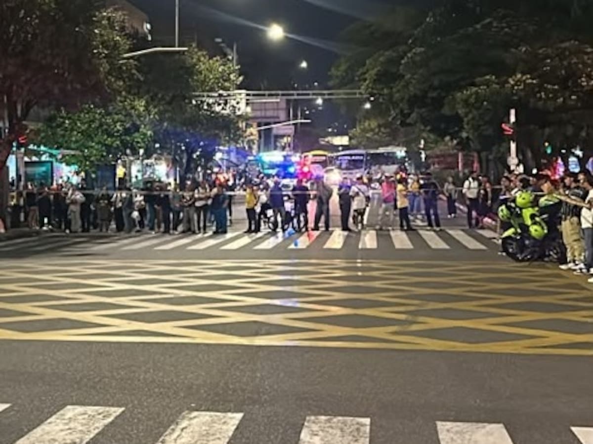 Balacera en Medellín deja un policía herido y un civil muerto