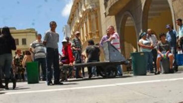 Siguen sin clases 60 mil estudiantes por problemas en suministro de agua en Manizales