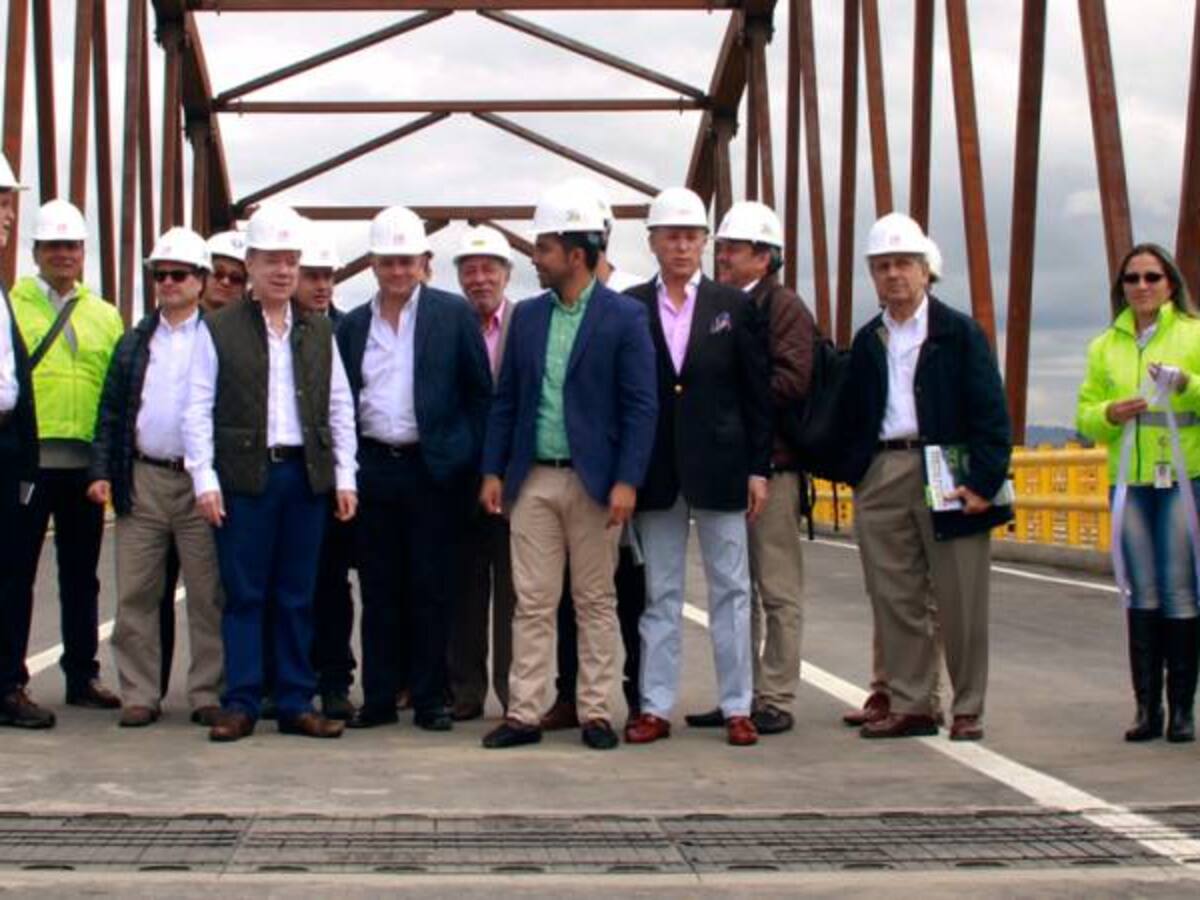 Las risas de Vargas Lleras con el encargo de Santos para liderar el Sí al plebiscito