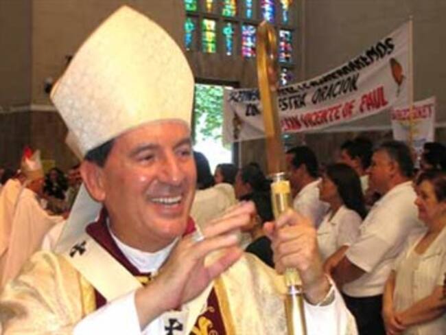 El Vaticano nombró cardenal a monseñor Rubén Salazar