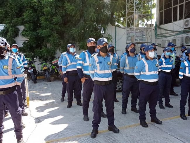 Agentes especializados frenan el transporte ilegal en Santa Marta