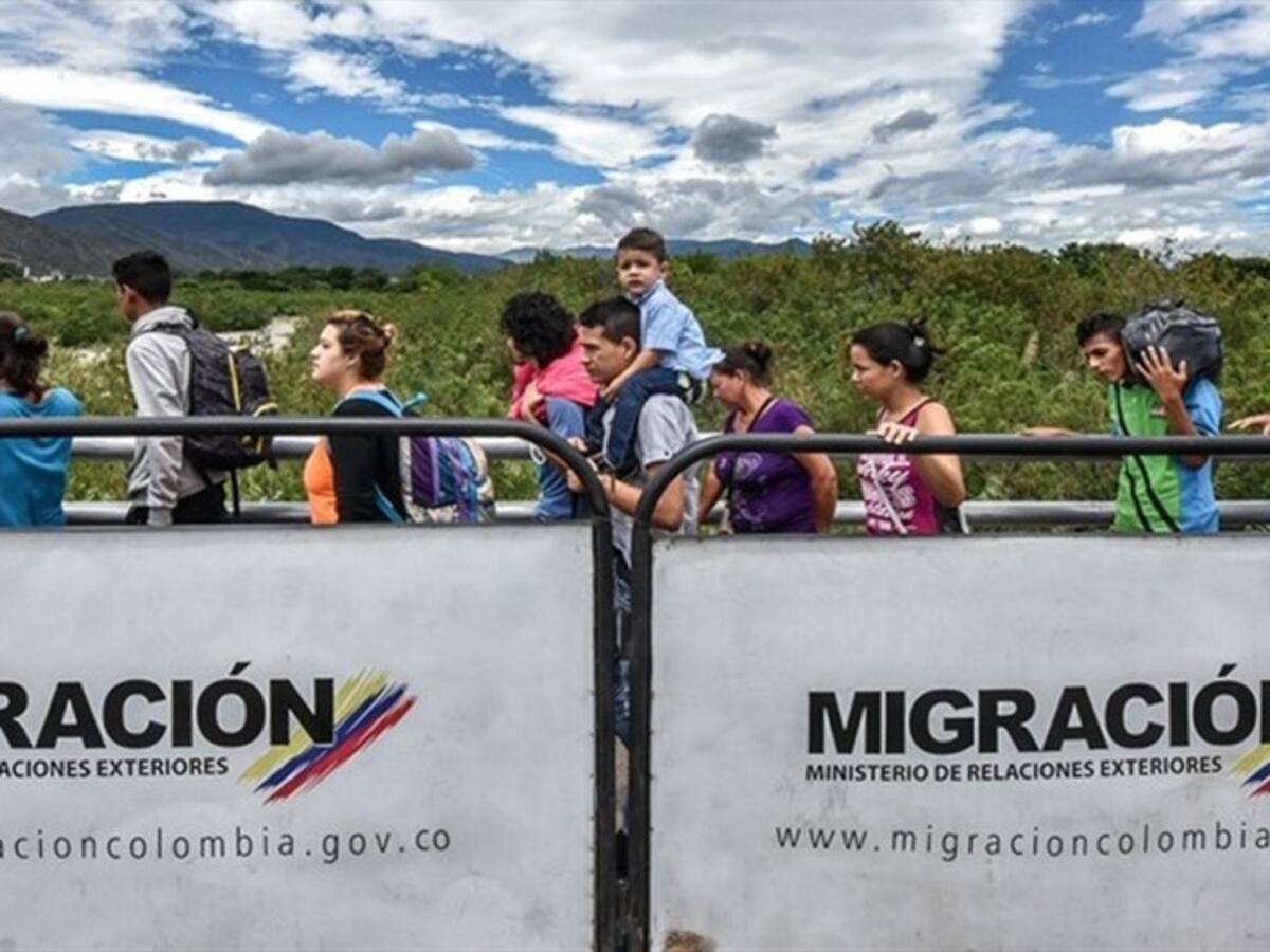 En Arauca, autoridades deportaron a más de 100 venezolanos