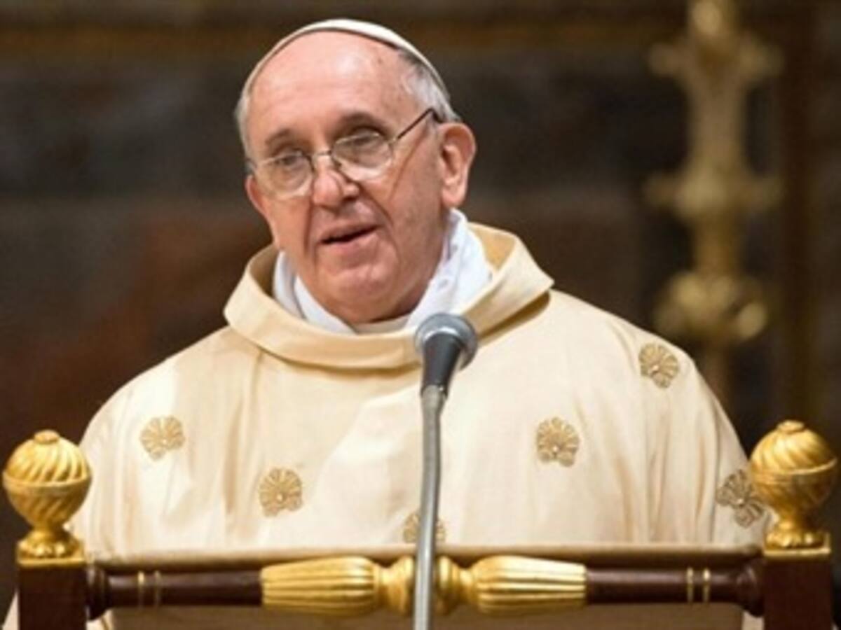 Cien días de papado de Francisco entre el fervor de los fieles y preparando reforma Curia