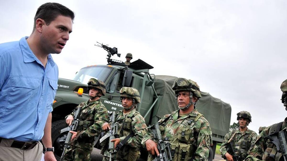 Con nueva ley estudiantes mayores de 24 años podrán definir su situación militar