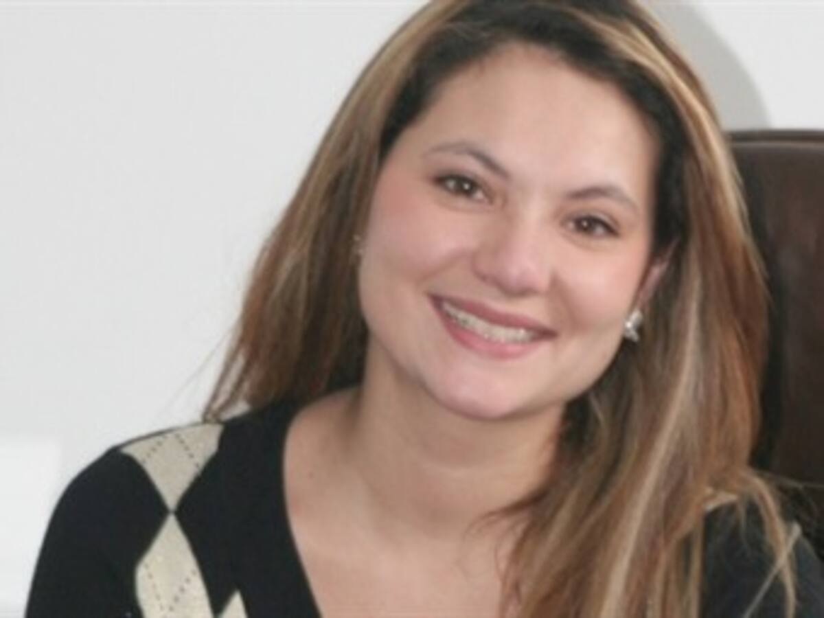 Las bancadas eligieron por unanimidad a Clara Name como presidenta del Cabildo Distrital