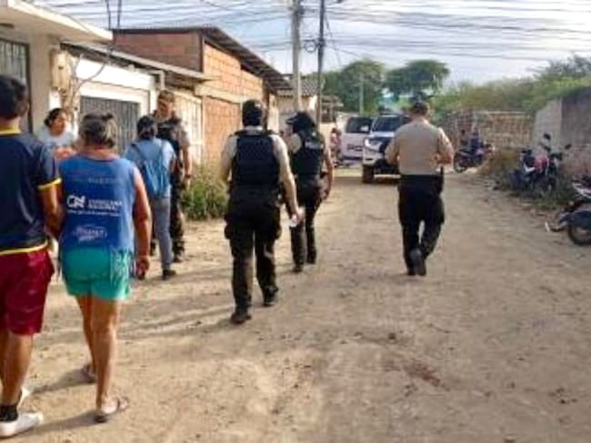 Masacre en Ecuador deja 10 muertos tras ataque armado en un billar