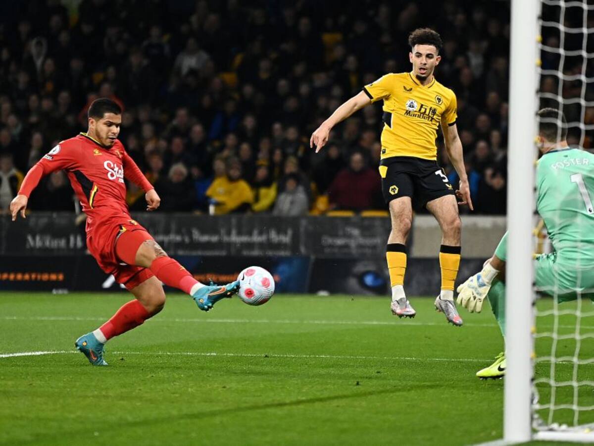 Mala suerte: Así fue el autogol del ‘Cucho’ Hernández en derrota de Watford