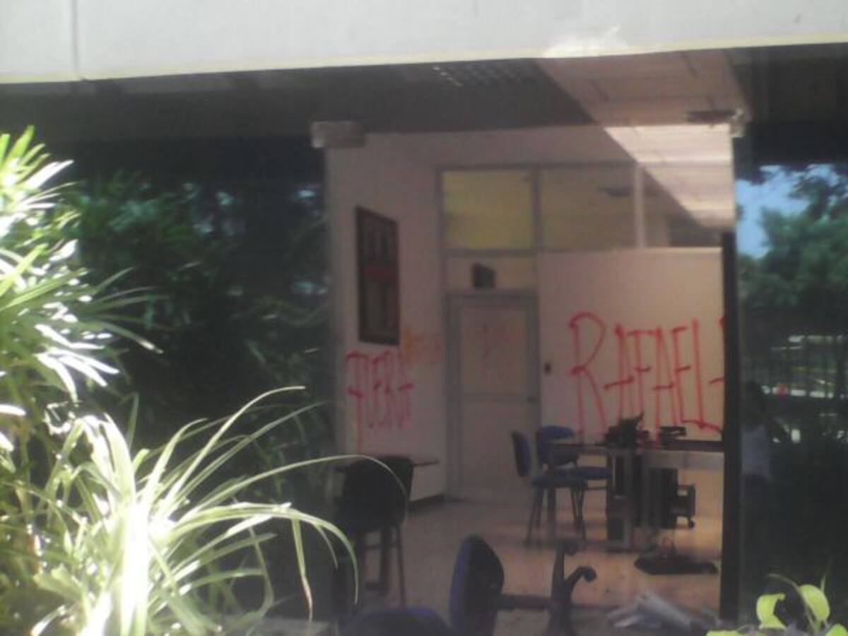 Estudiantes de la Uniatlántico, rechazan nueva rectora